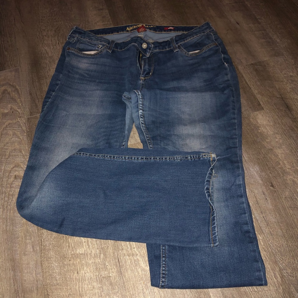 Junior’s Arizona Bootcut Jeans